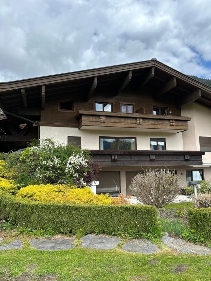 カプルーンHaus Wenger Mountain View & Swimming Poolアパートメント エクステリア 写真