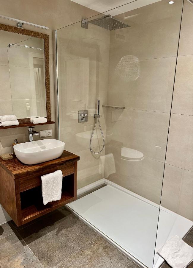 カプルーンHaus Wenger Mountain View & Swimming Poolアパートメント エクステリア 写真